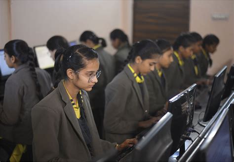 Computer Laboratory 的图像结果