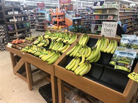 TOUR: Rennoldson's Shop 'n Save - Naples, NY