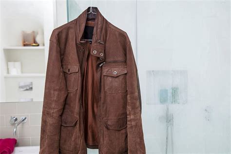 How to Clean a Jacket: Leather, Down & Suede | Cleanipedia