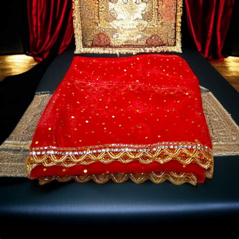 Lal Chunni 2M Red Chunri for Puja & Decor – Malawala