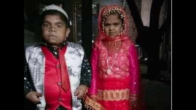 All of 2ft, Kalam gets his match, just an inch taller | Meerut News ...