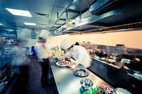 Busy Restaurant Kitchen Window 的图像结果