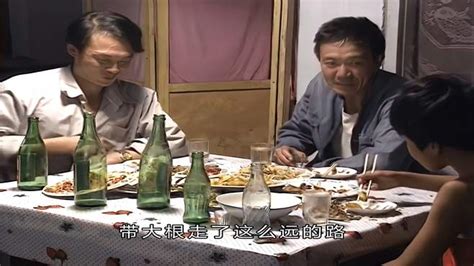 情债：七嫂急着找儿子，哪料儿子进城找朱四去了，饭馆里尽情吃喝-影视综视频-搜狐视频