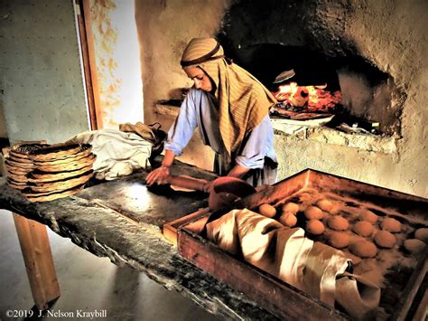 Bread is a gift for sharing – Holy Lands Peace Pilgrim
