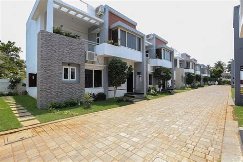 OYO 42045 NAKSHATRA ENCLAVE (Chennai (Madras)) - Specialty Hotel ...