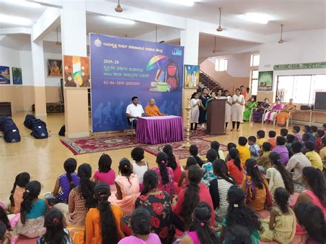 Distribution of Study Materials – Ramakrishna Ashrama: Mangaluru Math