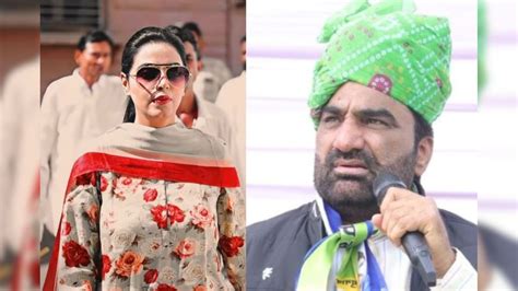 Rajasthan Politics: "गहलोत के सामने ठुमके लगाकर मांगते थे वोट", हनुमान ...