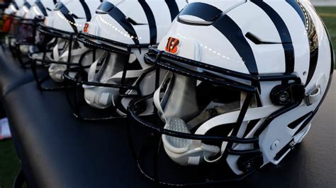 ‘Shifting stripes’: Bengals switch up uniform look for 2023-24 season