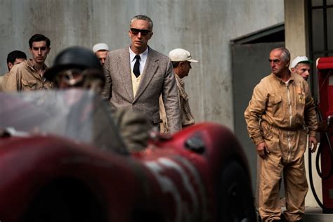 Cómo fue en la vida real el fatal accidente de Alfonso de Portago (Ferrari) en la Mille Miglia ...