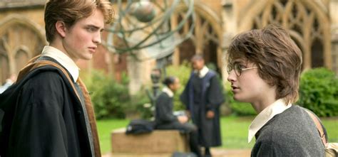 Batman Star Robert Pattinson Got Super Drunk & Gatecrashed Harry Potter ...