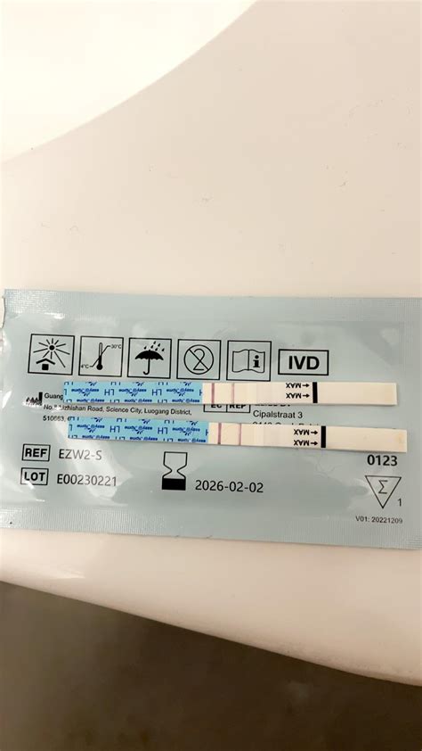 LH test positive (0.9 on Premom) at 6 dpo/ CD 19 (PM) after cramping vs ...