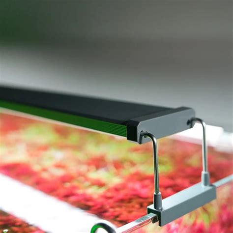 CHIHIROS B30 RGB Planted LED Light | For 30-50 cm tanks ...