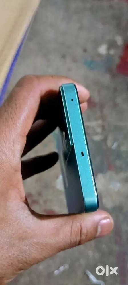 One plus 10r 8/128 - Mobile Phones - 1812953643