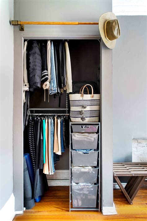 All Things Fashion, According to the Experts | Small closet space ...