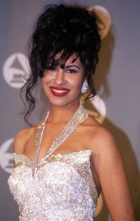Who is Selena Quintanilla, the Tejano Singer and Subject of Netflix's ...