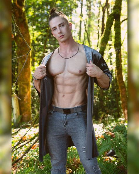 TYSON DAYLEY / TIAGO WÜRCH / MODELS | THEMODERNMAN.EU