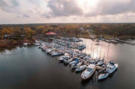 Island Cove Marina in Pensacola, Florida | Segers Marine