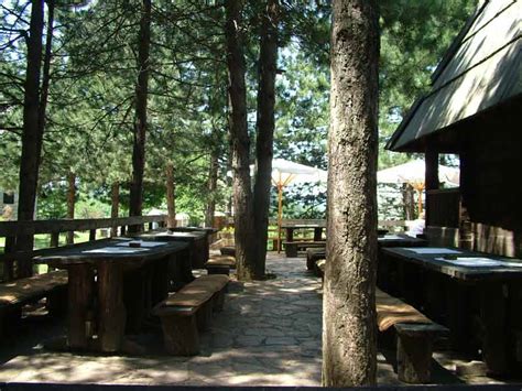 Muzej na otvorenom Staro selo Sirogojno Zlatibor - POSLOVNIK