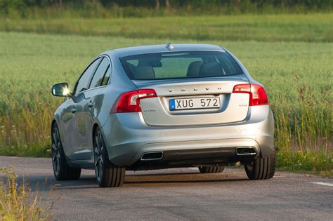2014 Volvo S60 Photos: Interior, Exterior, and Videos