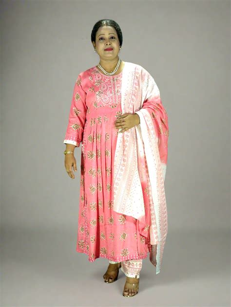 Jhanvi Three Piece Naira Cut Kurti Set – Mia by Lynette Vincent