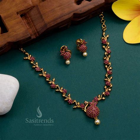 Premium Temple Short Jewellery Sets – Page 2 – Sasitrends