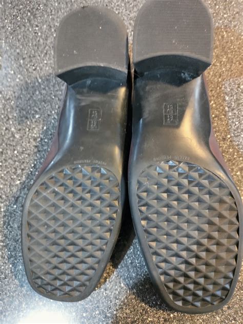 Burgundy Aerosole Shoes size 8.5 low inch heel. Pre-owned and in Great ...