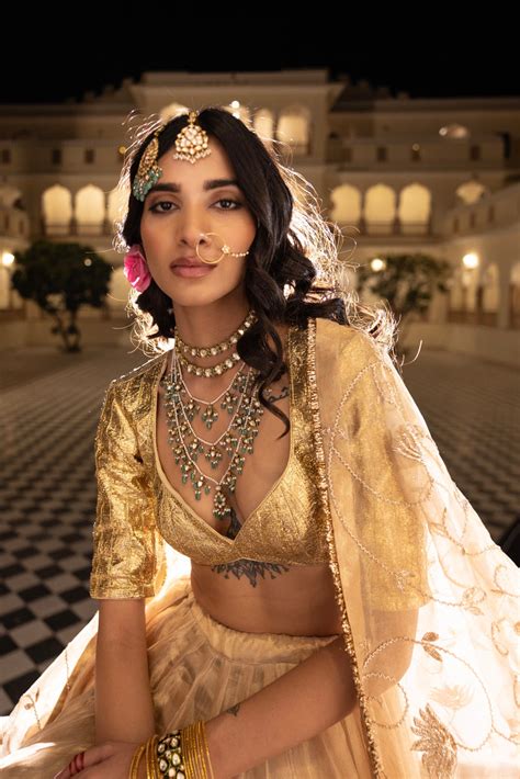 Ganga Lehenga Set – House of Anjana Bohra