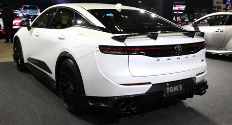 Dramatic Toyota Crowns Turn Heads At Tokyo Auto Salon | Carscoops