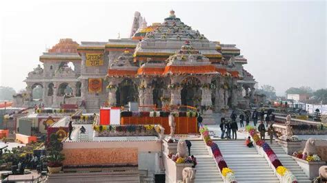 Top 10 Famous Temples in India- World Largest Hindu Temple