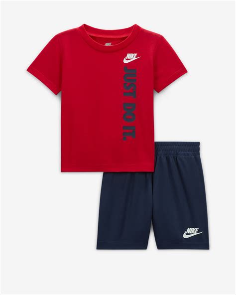 Nike Sportswear Baby (12–24M) French Terry Shorts Set. Nike PT