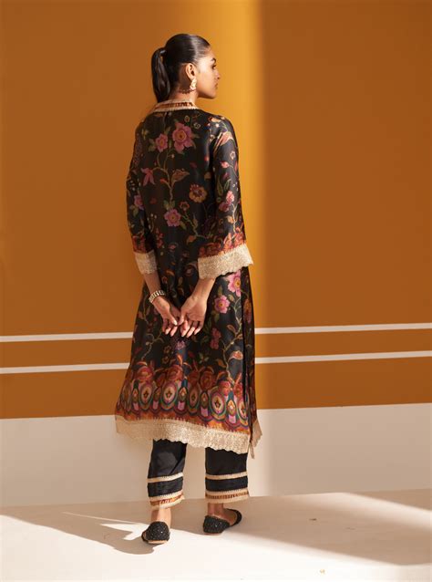 Mulmul Cupro Satin Printed Diantha Black Kurta With Mulmul Cupro Satin