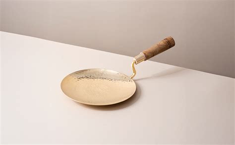 Buy veda essentials. 26 cm Brass Roti Tawa | Pital Ka Tawa with Durable ...