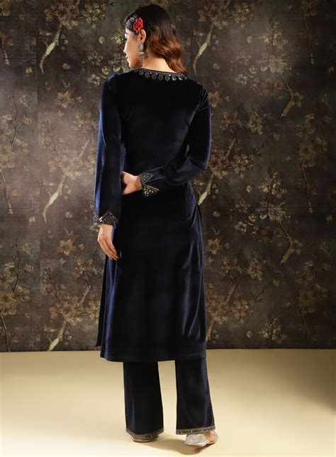 Navy Blue Embroidered Velvet Kurta Set for Women – Lakshita