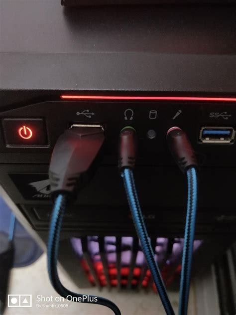 Redgear Dagger Wired Professional Gaming Headphones with RGB LED Effect ...