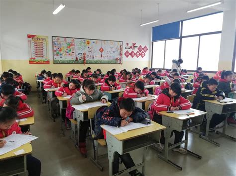 荆州开发区实验中学