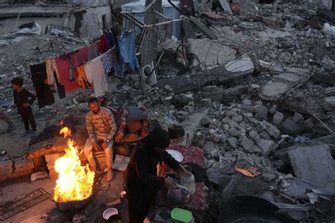 Israel hits Gaza with new airstrikes that kill at least 235 after truce ...