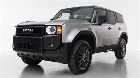 Suv Prius New Toyota 7 Seater SUV – Hybrid Tech, Innova Hycross'