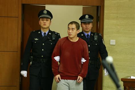 张默容留他人吸毒获刑半年 当庭表示以后不会再犯_江苏检察网