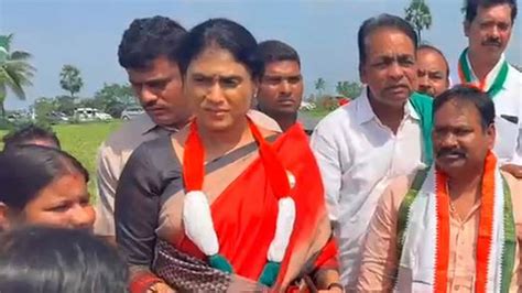 Sharmila demands 'National Disaster' status for Cyclone Motha victims