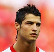 Cristiano Ronaldo Mohawk Hairstyle by Cristiano Ronaldo Cool Hairstyles Hairstyles Cristiano Ronaldo Mohawk Hairstyle