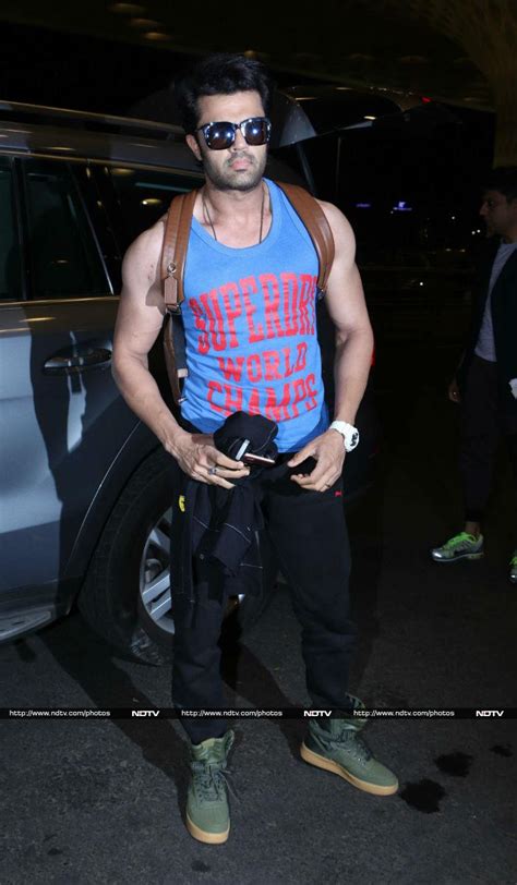 Frequent Flyers: Salman Khan, Shraddha Kapoor, Bipasha Basu: Photos ...