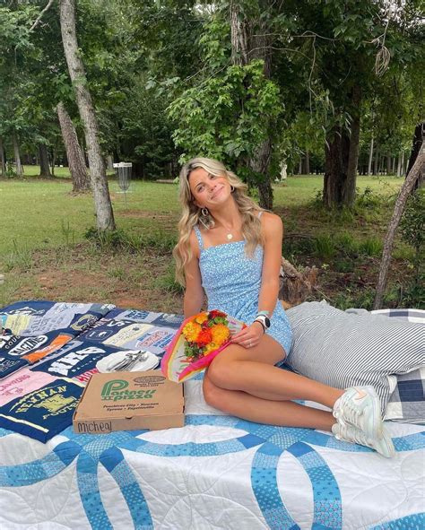 Girls of Georgia Tech 的图像结果