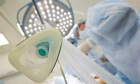 Conscious sedation better than general anesthesia for TAVR