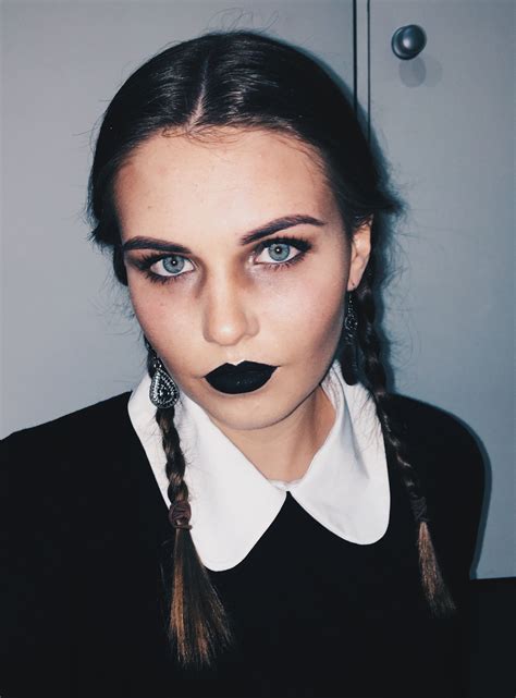 Wednesday Addams Makeup - Perumperindo.co.id