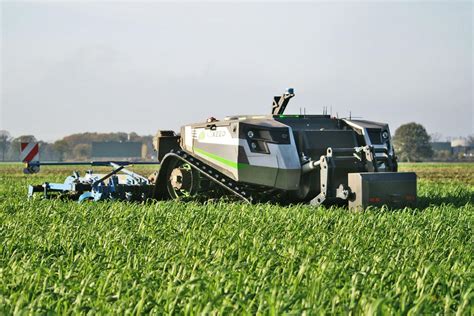 Diese Feldroboter gibt es und das können sie | agrarheute.com
