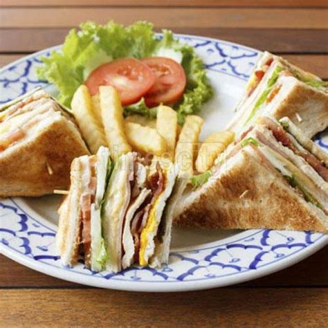 Amul Sandwich in Ellis Bridge, Ahmedabad | Whats Hot | WhatsHot Ahmedabad