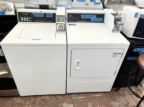 Speed Queen Commercial Coin Operated Washer and Gas Dryer Set , White ...