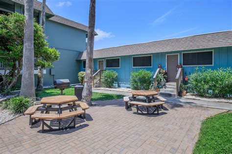 The Arts Apartments at Ocean Drive - Photo Gallery