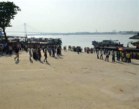 Ganga ghats in Kolkata | TimesTravel