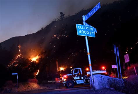 Evacuation ordered in Wrightwood as Bridge fire jumps in size to 46,727 ...